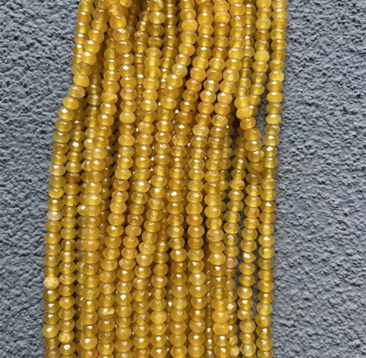 Perles Topaze Jaune Facettées 4x6mm | Lot 20 | Perlatopia perles bijoux - Perlatopia